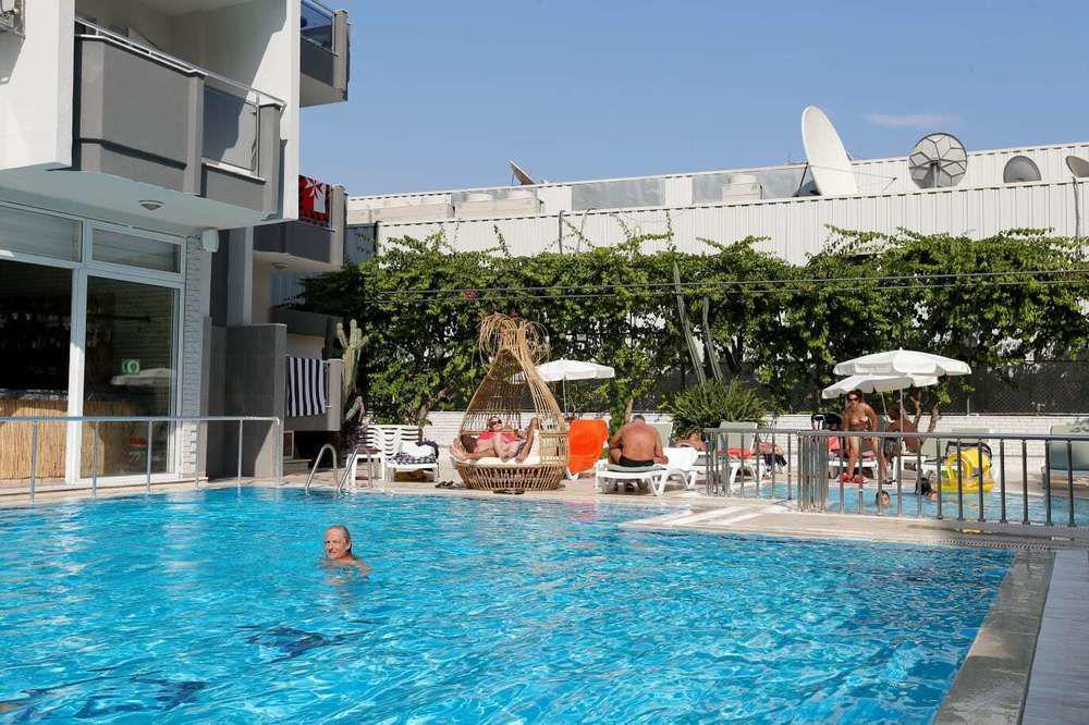 Kleopatra Tuna Apart Hotel Alanya Extérieur photo